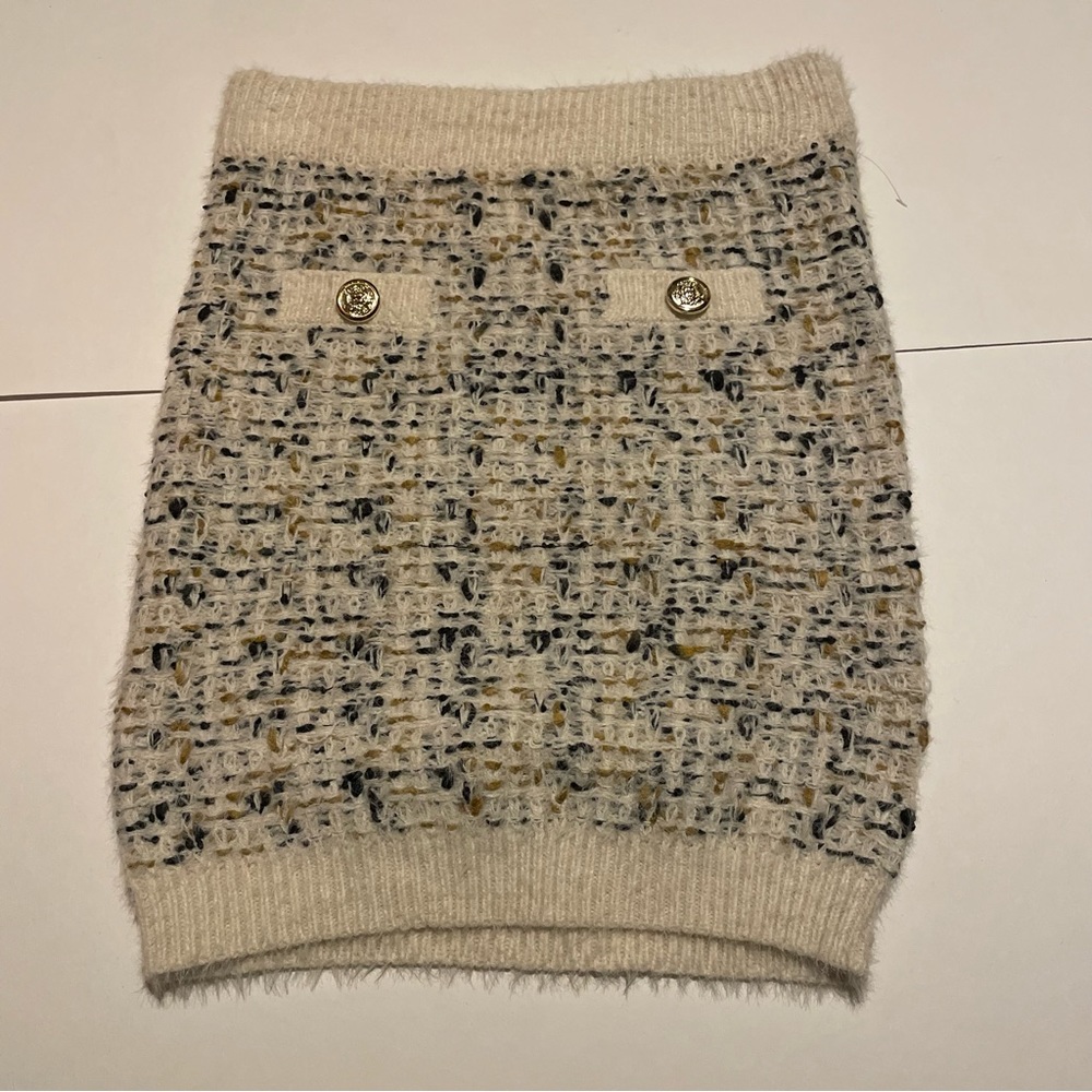 knit sweater “pencil” skirt from freshman 1996.
